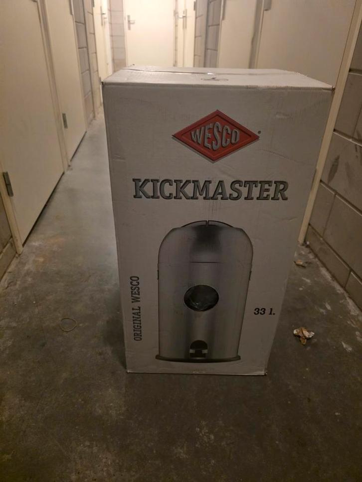 Wesco Kickmaster 33L - Nieuw in doos!  Zilver, Huis en Inrichting, Woonaccessoires | Prullenbakken, Nieuw, Metaal, 50 tot 75 cm