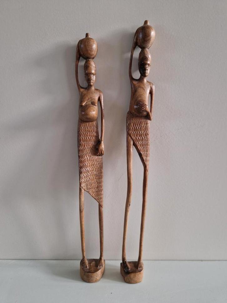Afrikaanse handgesneden  houten beeldjes., Antiek en Kunst, Kunst | Beelden en Houtsnijwerken, Ophalen of Verzenden