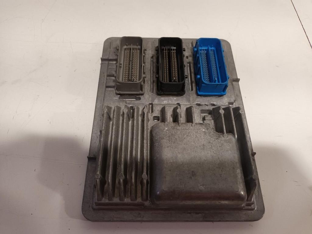 Computer motormanagement Opel Insignia, Auto-onderdelen, Elektronica en Kabels, Opel, Gebruikt, Herkomst onderdeel bekend, 12 maanden garantie