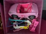 Barbie poppen en ect. met roze bakken + deksel, Ophalen, Gebruikt, Barbie