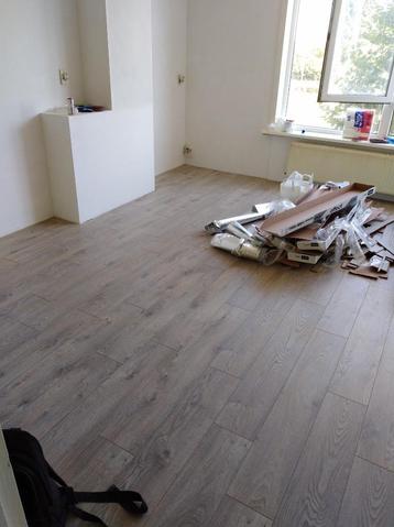 Laminaat Goedkoop leggen  vloer legger pvc beschikbaar voor biedingen