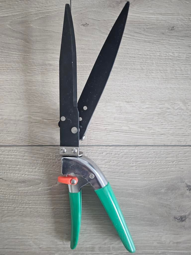 Graskantenschaar  - Nieuw!, Ophalen, Nieuw