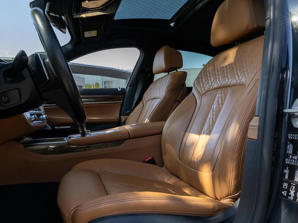 BMW 7-serie 750i xDrive B&W|Intgr.st|Softcl|Massage, Automaat, Stof, Gebruikt, 4395 cc