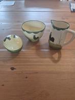Leuk servies met kip en haan decoratie - 3 delig, Gebruikt, Keramiek, Overige typen, Ophalen of Verzenden