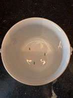 Herend bloemen pot met vogel- en vlindermotief, Antiek en Kunst, Verzenden