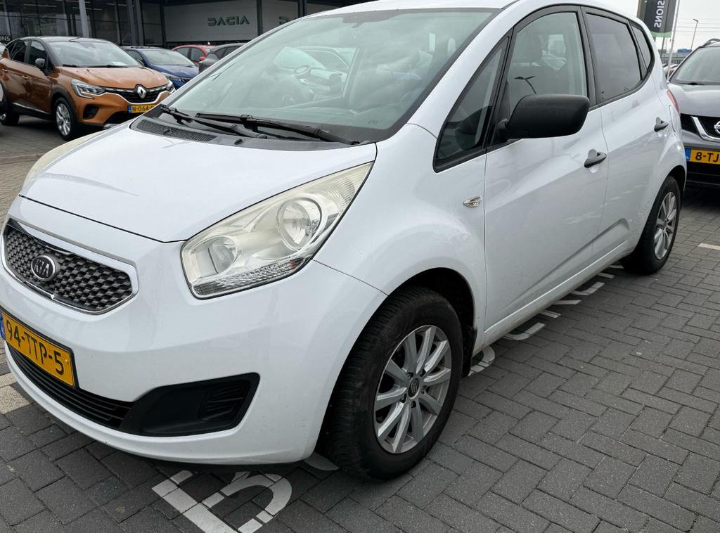 Kia Venga 1.4 Cvvt Clima. LET OP VASTE PRIJS, Auto's, Kia, Voorwielaandrijving, Zwart, 4 cilinders, 1396 cc