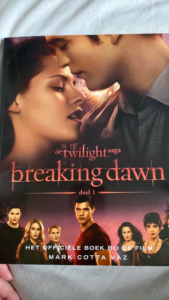 Mark Cotta Vaz - Breaking Dawn Twilight, Boeken, Ophalen of Verzenden, Zo goed als nieuw, Mark Cotta Vaz; Stephenie Meyer