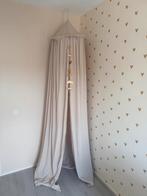 Handgemaakte beige klamboe met hanger voor kinderkamer, Ophalen of Verzenden, Zo goed als nieuw, Klamboe