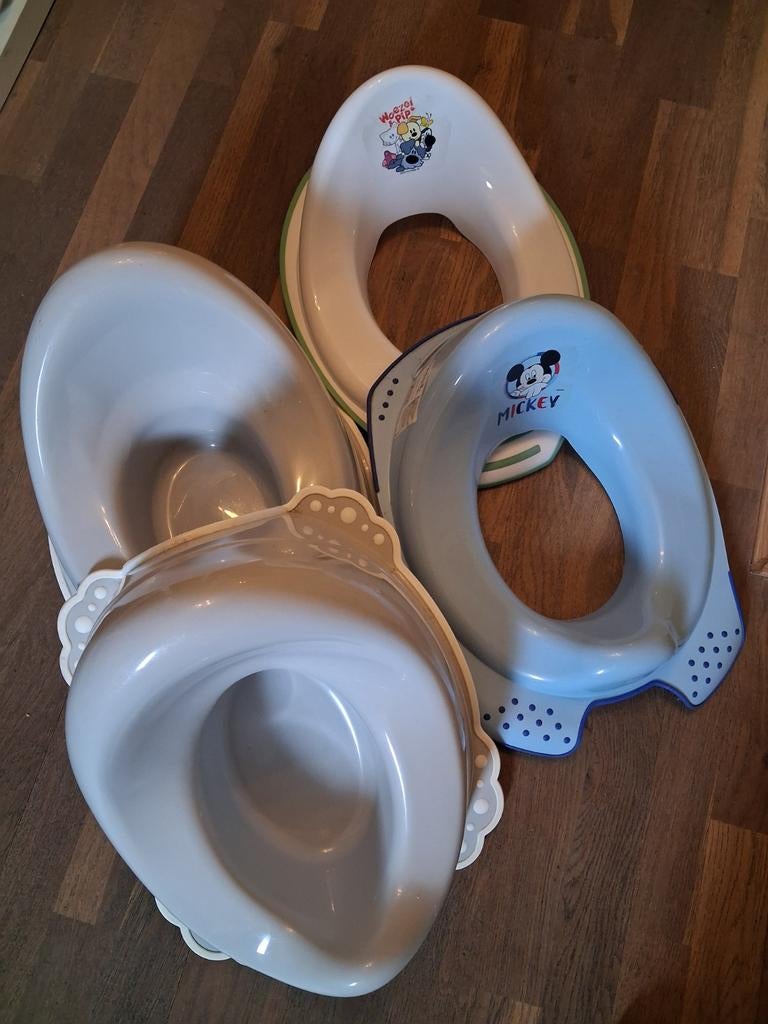 2 potjes en 2 brilverkleiners, mag ook los op geboden worden, Ophalen, Jongetje of Meisje, Zwem-accessoire
