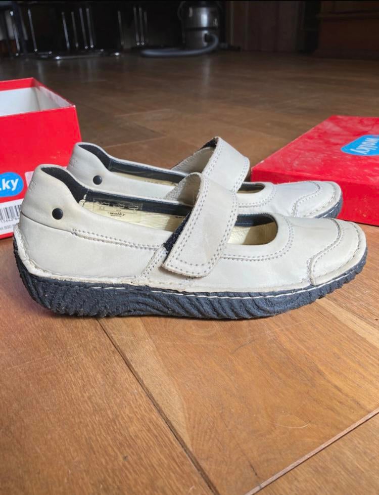Wolky instap schoenen wit crème 37, Wolky, Ophalen of Verzenden, Zo goed als nieuw, Wit