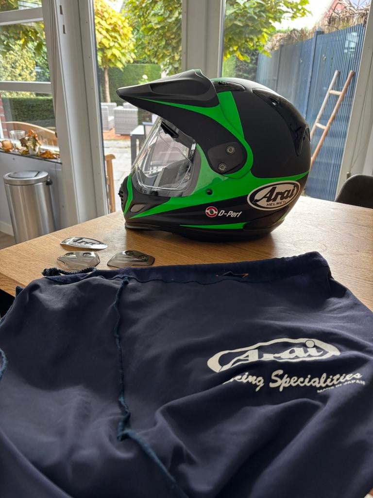 Arai Tour X4,   Zwart/Groen,  maat L, Motoren, Kleding | Motorhelmen, Ophalen of Verzenden, Tweedehands, Integraalhelm, Arai