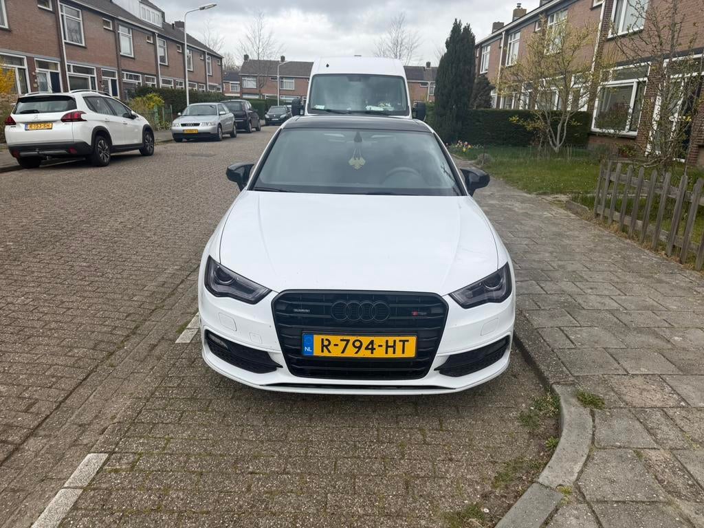 Audi A3 Sportback 1.8 TFSI Quattro Automaat 2014 – 179PK, Auto's, 15 km/l, 179 pk, Wit, 75 €/maand