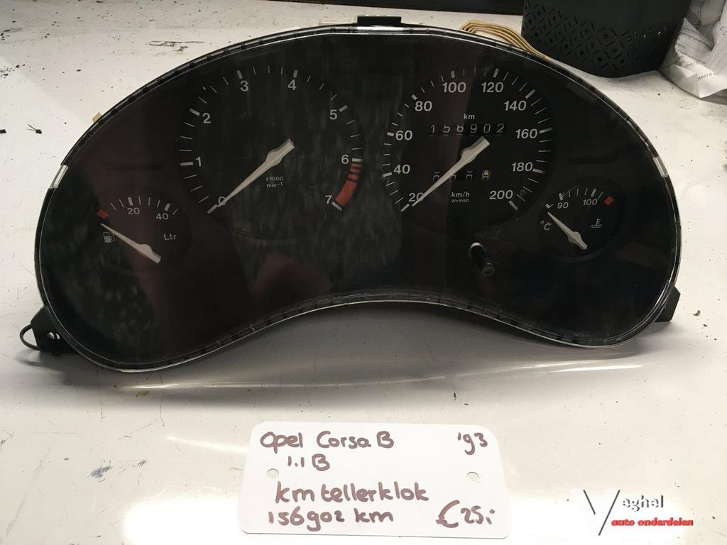 Opel Corsa B 1.1 Benzine 1993   Km Tellerklok, Gebruikt, -, -, Ophalen of Verzenden