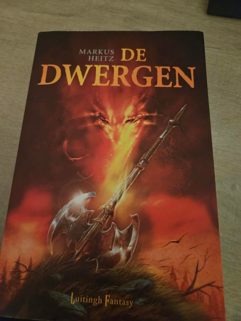 De Dwergen - Markus Heitz (Fantasy Boek), Boeken, Fantasy, Ophalen of Verzenden, Gelezen, Markus Heitz