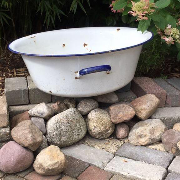 Grote emaille teil, Tuin en Terras, Bloempotten, Overige materialen, 40 cm of meer, Ophalen of Verzenden, Zo goed als nieuw