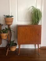 Vintage kastje dressoir wasmeubel 56x43x76 cm, Gebruikt, 25 tot 50 cm, Overige houtsoorten, Met deur(en)