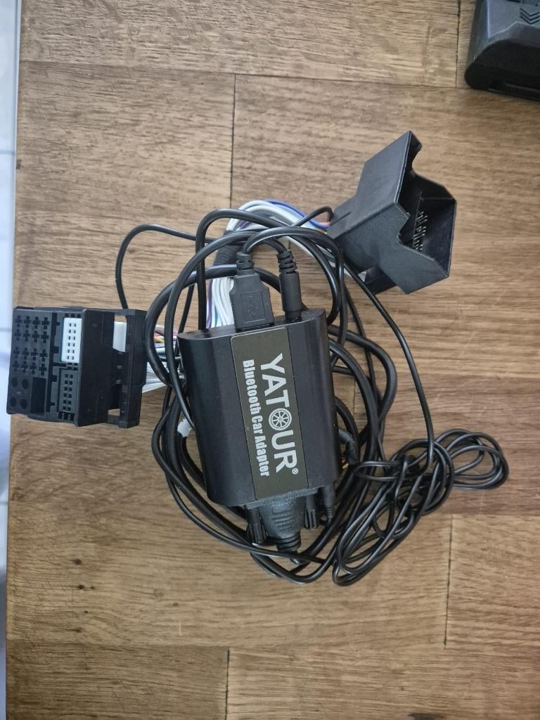 bluetooth car adapter, Ophalen, Zo goed als nieuw