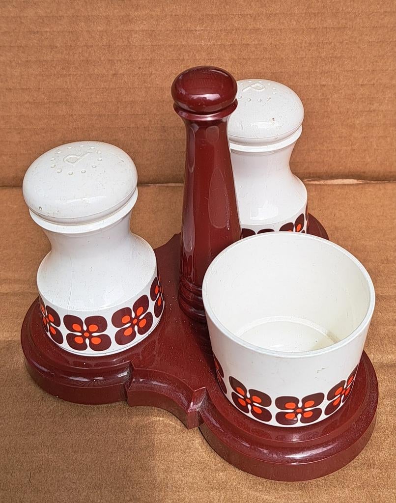 Vintage Peper- en Zoutstel met Mosterdpotje, Kunststof, Ophalen of Verzenden, Meerkleurig, Overige merken