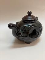 Vintage theepot, bruin keramiek, olifant, Ophalen of Verzenden