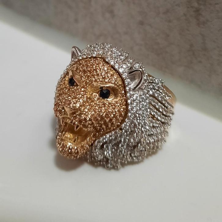 14kt gouden zware ring bezet met steentjes, 21 gram!, Sieraden, Tassen en Uiterlijk, Ringen, Zo goed als nieuw, Heer, 19 tot 20