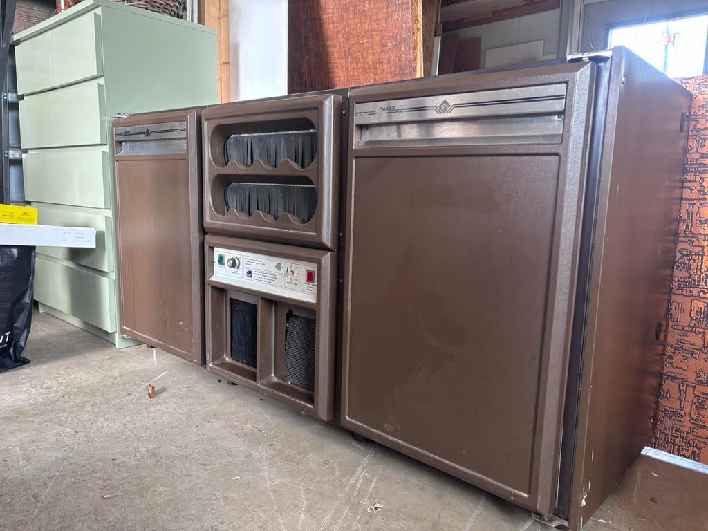 Gamko mobiele bar, koelbuffet met flessenrek, biertap, Ophalen, Zo goed als nieuw