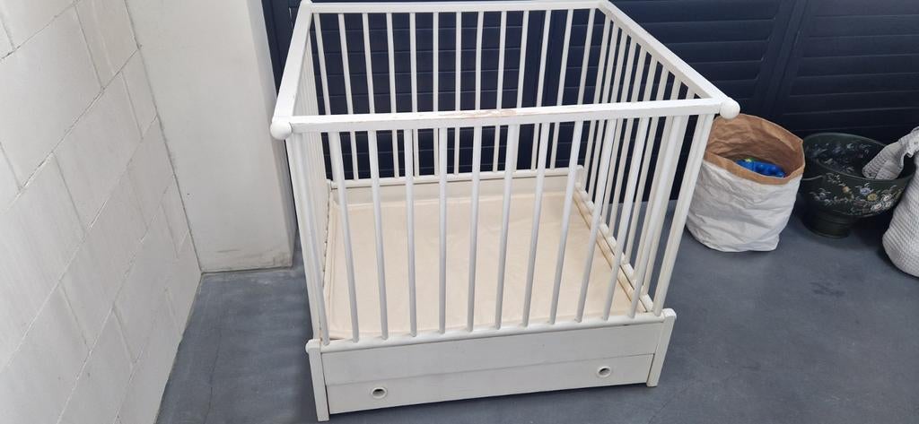 Box opknappertje met lade en verhogers, Ophalen