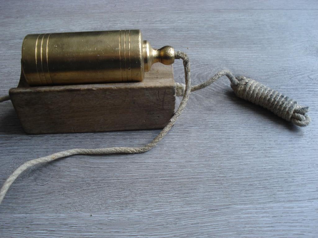 oud gereedschap schietlood koper, bieden vanaf 22,50€, Antiek en Kunst, Ophalen