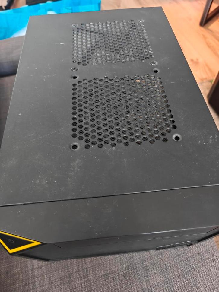 Sharkoon Shark Zone PC Behuizing - Zwart, Computers en Software, Computerbehuizingen, Gebruikt, Ophalen of Verzenden