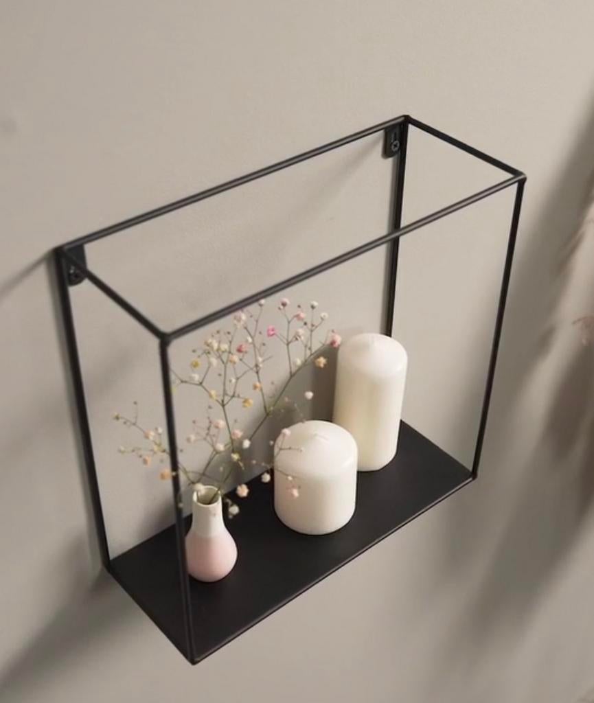 Zwart metalen wandrek, Huis en Inrichting, Woonaccessoires | Wandplanken en Boekenplanken, Ophalen of Verzenden, Zo goed als nieuw