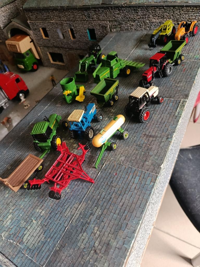 Ertl 1:64 miniatuurset voor de landbouw, Ophalen of Verzenden, Gebruikt, Tractor of Landbouw, ERTL