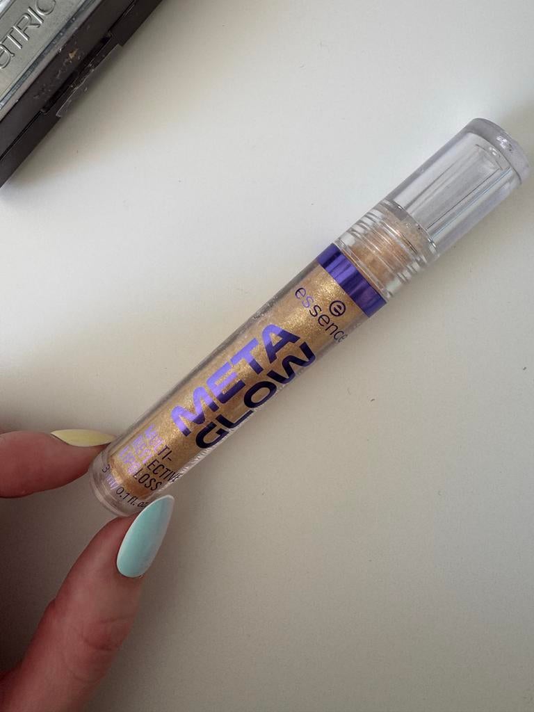Essence Meta Glow Lipgloss - Nieuw, Lippen, Nieuw, Ophalen of Verzenden, Make-up