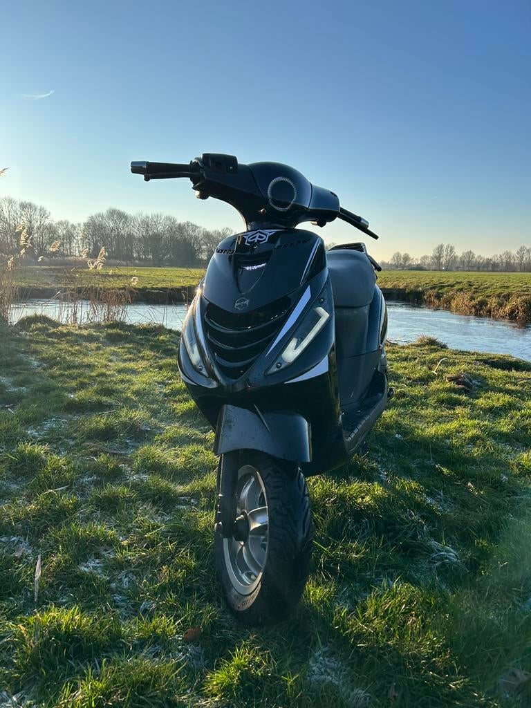 Zip 80cc, Ophalen, Maximaal 45 km/u, Zip, Zo goed als nieuw