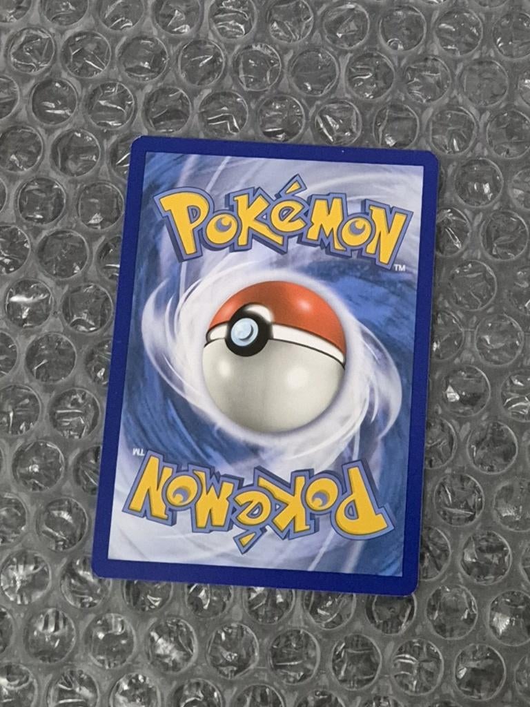 Reverse Lt. Surge's Strategy Sun & Moon Hidden Fates, Ophalen of Verzenden, Zo goed als nieuw, Losse kaart, Foil