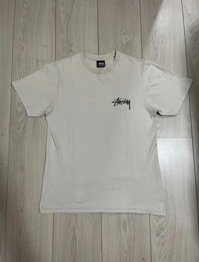 Stüssy T-shirt Maat S - Origineel uit Amsterdam, Ophalen of Verzenden, Zo goed als nieuw, Maat 46 (S) of kleiner, Beige