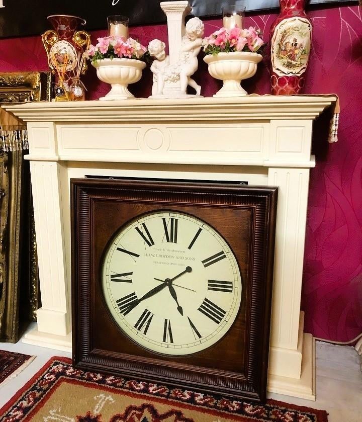 Zeer grote vintage Engelse wandklok hout - mahoniehout, Ophalen of Verzenden, Analoog, Wandklok