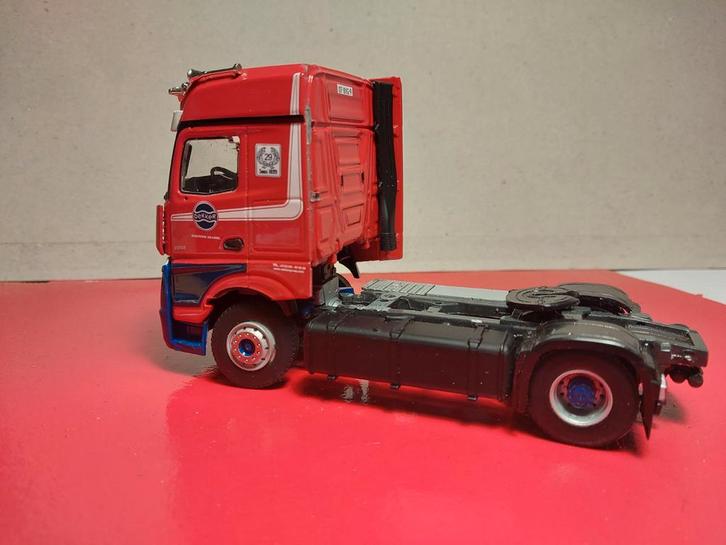 Dekker Tanktransport model vrachtwagen, Hobby en Vrije tijd, Modelauto's | 1:50, Zo goed als nieuw, Overige merken, Ophalen of Verzenden