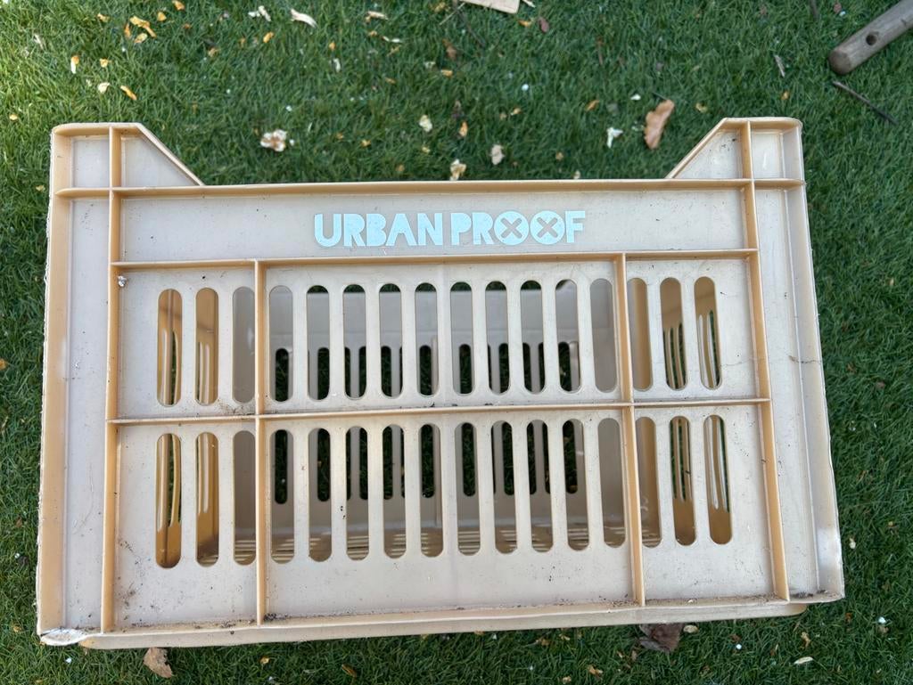 Urban Proof Fietskrat Beige - Zo goed als nieuw, Ophalen, Zo goed als nieuw, Fietskrat