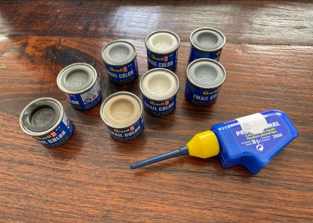 Revell Email Color verf en lijm, modelbouw, Gebruikt, Revell, Ophalen of Verzenden, Groter dan 1:32