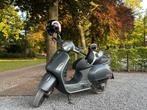 Vespa GTS Super 300 ABS, Motoren, Motoren | Piaggio, Scooter, 300 cc, Motorrijbewijs A, Gebruikt