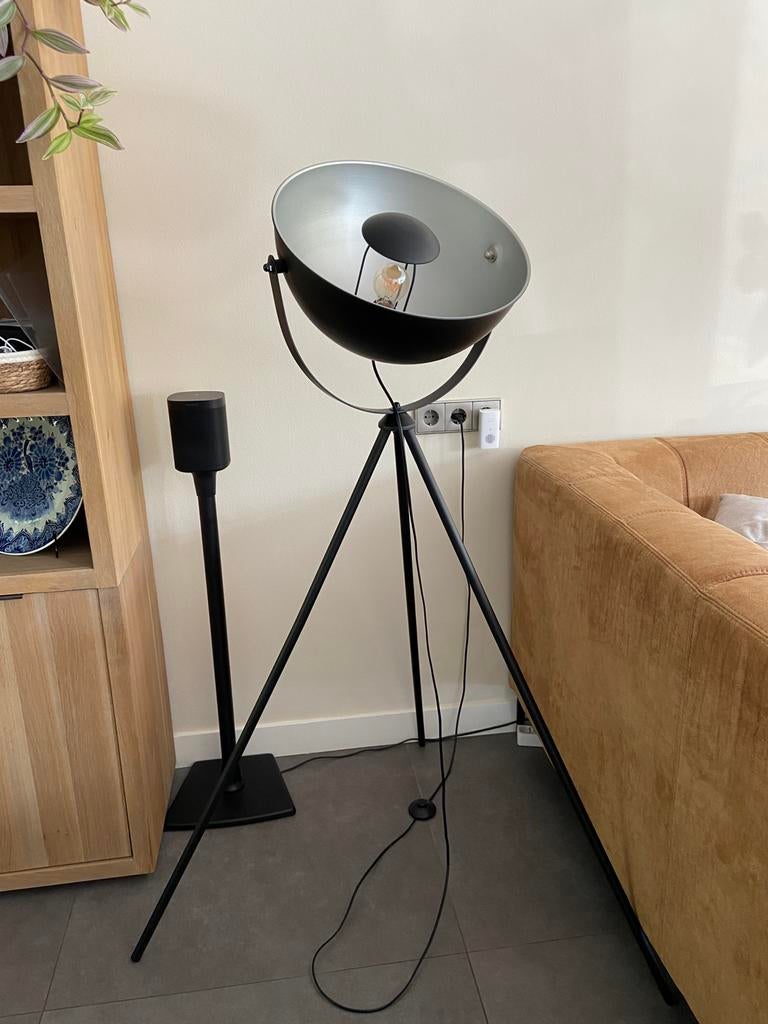 Industriële vloerlamp, Huis en Inrichting, Ophalen, Zo goed als nieuw, 150 tot 200 cm