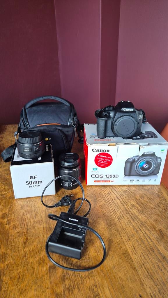 Canon EOS 1300D spiegelreflexcamera met 50mm lens, Ophalen, Zo goed als nieuw, Spiegelreflex, Canon