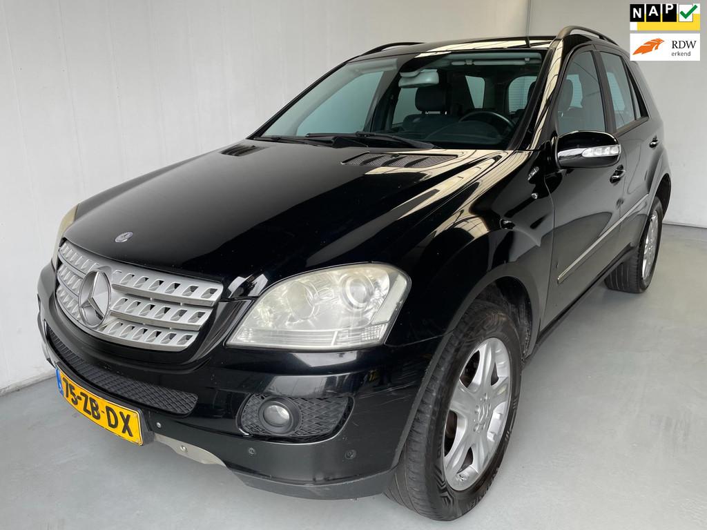 Mercedes-Benz M-klasse 280 CDI Leer Navi Climate+Cruise cont, Auto's, Mercedes-Benz, Automaat, Gebruikt, Zwart, 190 pk