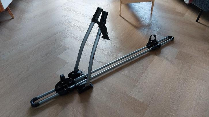 3x Thule Freeride 532, Auto diversen, Fietsendragers, Zo goed als nieuw, Dakdrager, 3 fietsen of meer, Brede banden, Ophalen