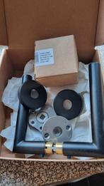 Nieuwe set zwarte deurkrukken met rozetten, Ophalen of Verzenden