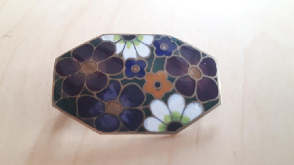Antieke Achthoekige Broche met Cloisonné., Verzenden, Koper, Broche