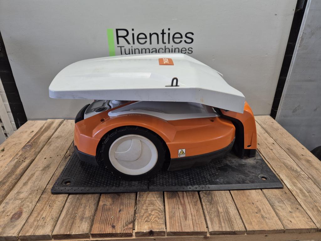 STIHL RMI 632 P Robotmaaier tot 4000 m2