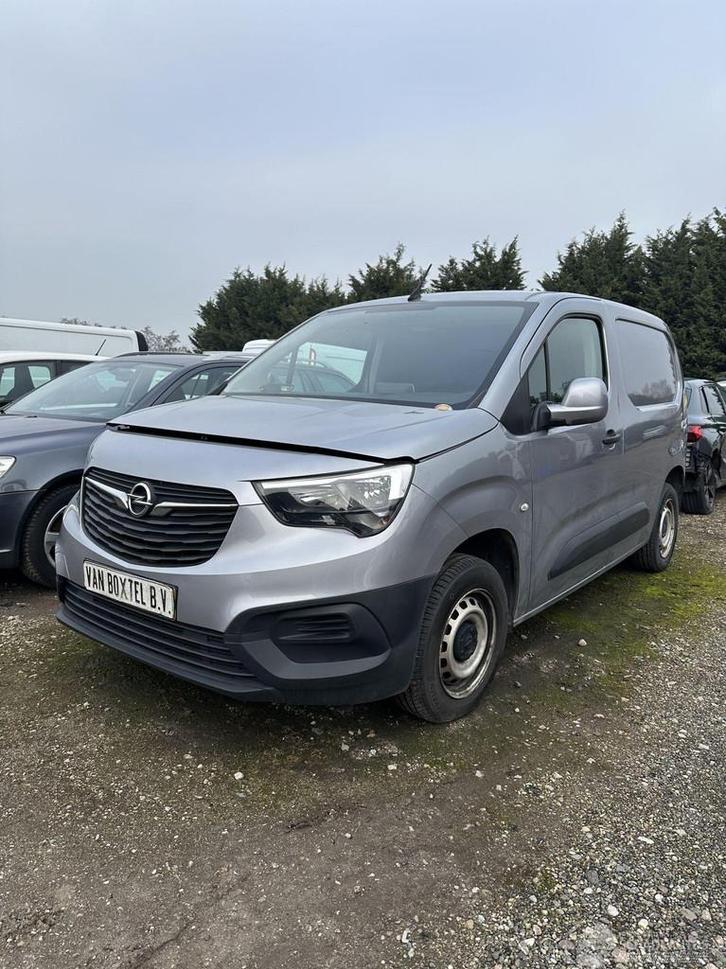 Opel Combo 1.5D L1H1 Edition (bj 2021), Auto diversen, Schadeauto's, Opel, Handgeschakeld, Diesel, Overige carrosserieën, Zilver of Grijs