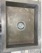 Betonnen spoelbak – NIEUWPRIJS €650 € 85,00, Ophalen