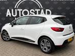 Renault Clio 0.9 TCe ECO Night&Day NL-Auto/2e Eigenaar/APK/N, Voorwielaandrijving, 898 cc, Stof, 40 €/maand