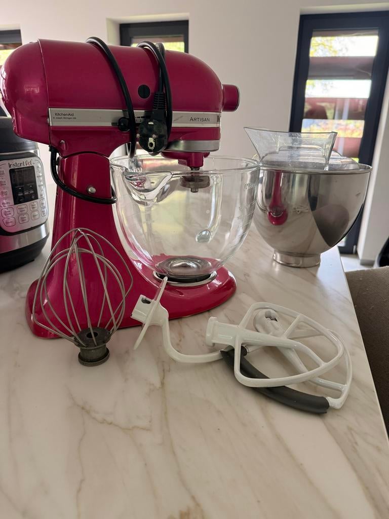 KitchenAid Artisan 5KSM150 mixer roze, Witgoed en Apparatuur, Keukenmixers, 4 liter of meer, Ophalen of Verzenden, Gebruikt, 3 snelheden of meer